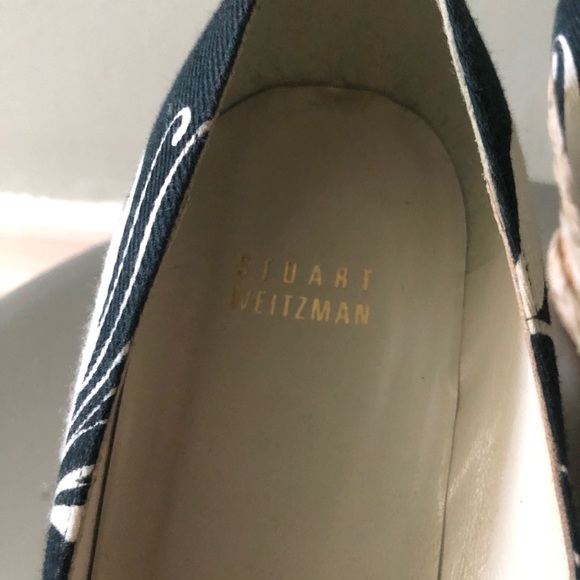 Stuart Weitzman Navy and White Wedge Sandals 9.5 - Picture 5 of 7